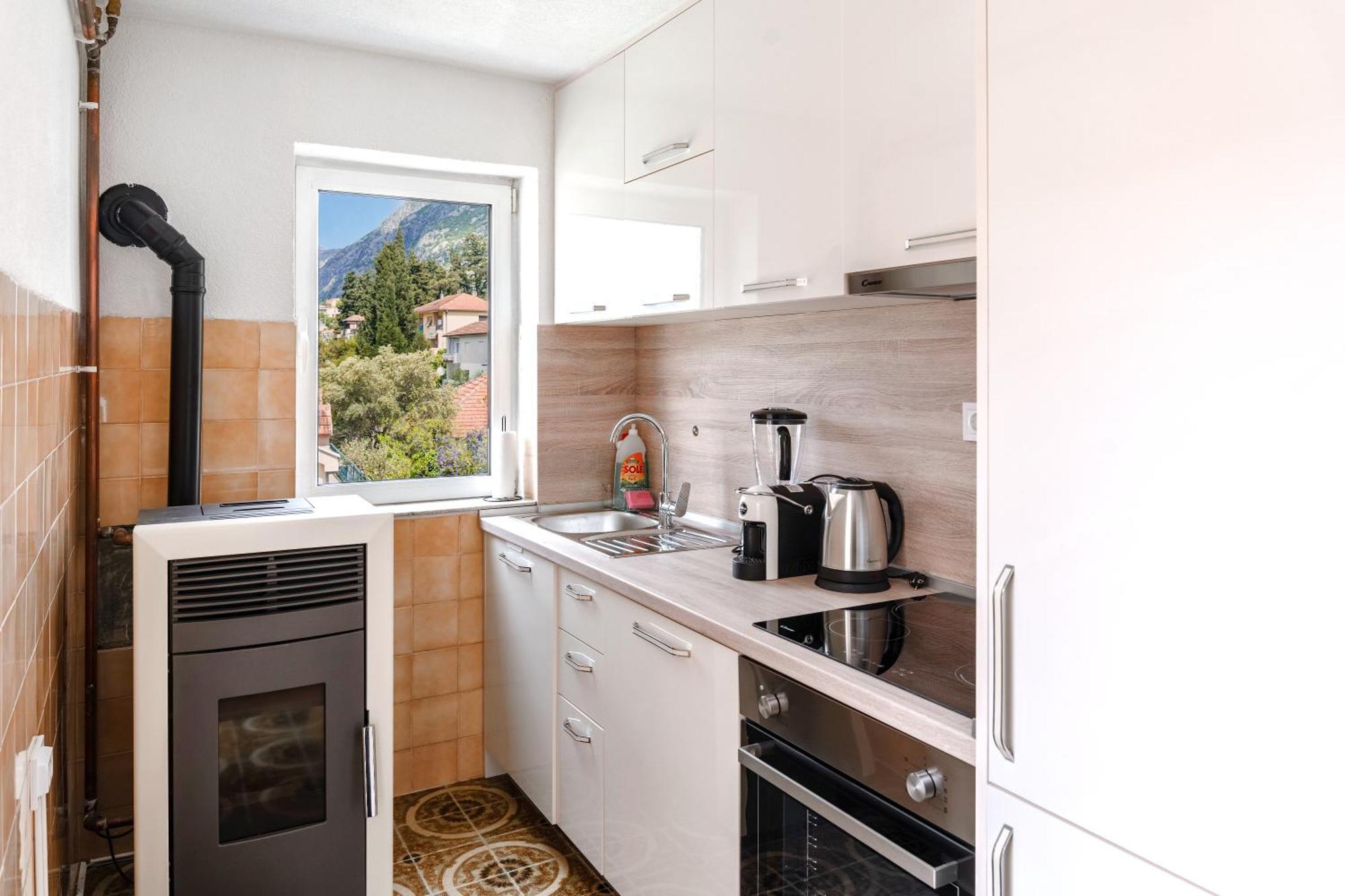 Apartment Busola Kotor Buitenkant foto